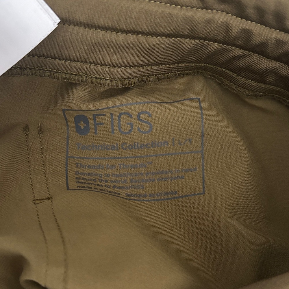 Figs Scrub Set - image 3